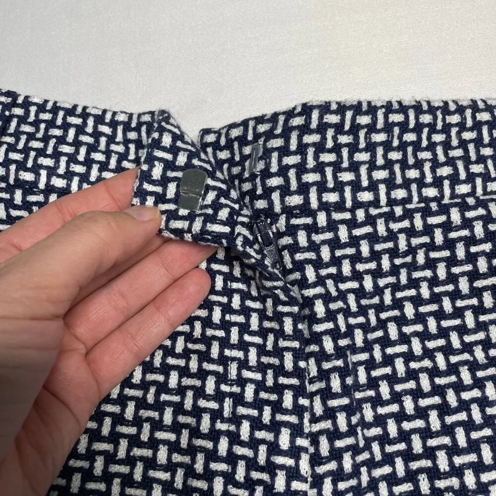 French Connection Bonser Check Shorts Size 8 Navy Blue and White High Rise